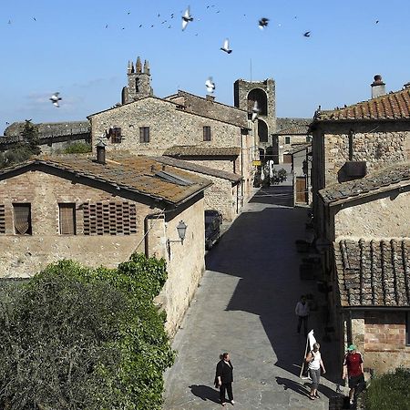 Camere Dentro Il Castello Monteriggioni Eksteriør bilde