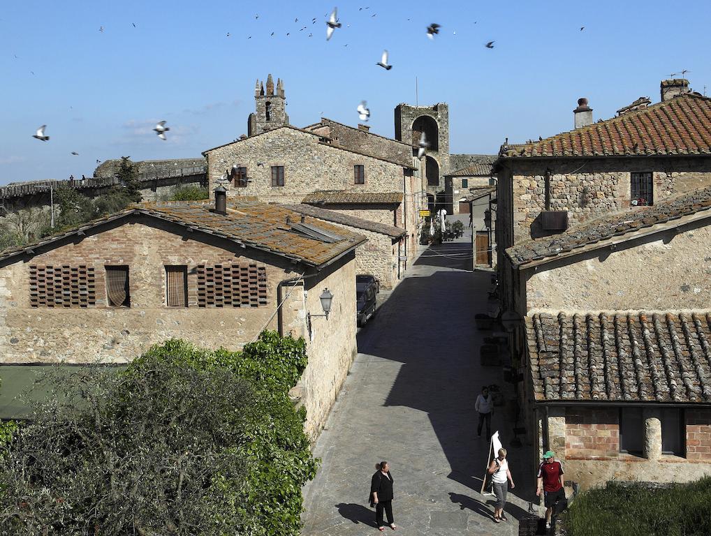 Camere Dentro Il Castello Monteriggioni Eksteriør bilde